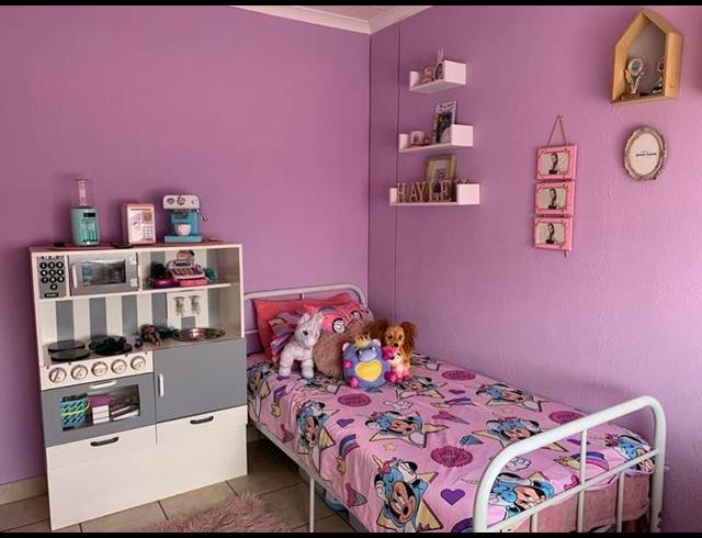 3 BEDROOM HOUSE FOR SALE IN ALBERTSDAL